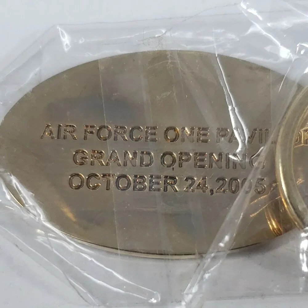 Air Force One Pavilion Grand Opening Key Chain Ronald Reagan New October 2005
